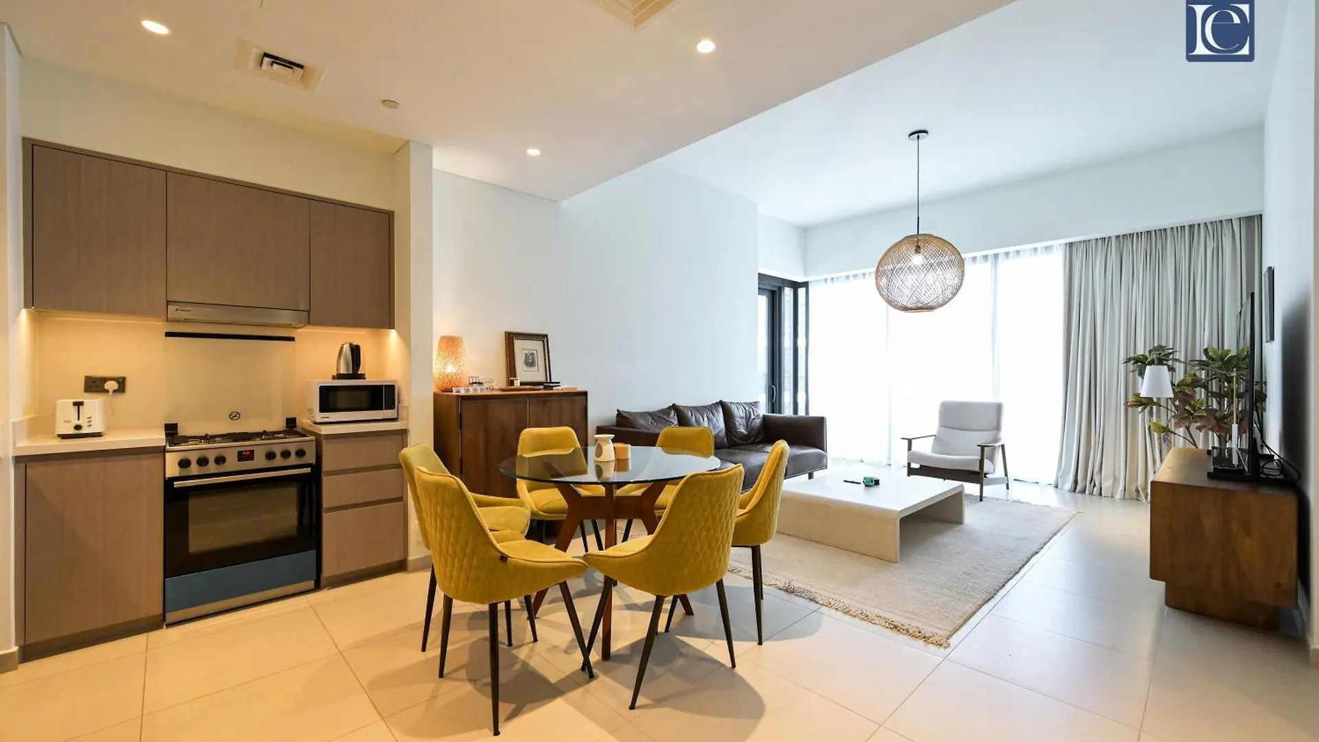 Stylish Downtown Dubai Stay Act 1 Act 2 Tower 1 Appartamento